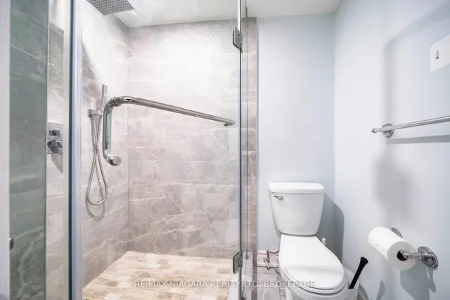 Additional image 19 of 341 Clinton St