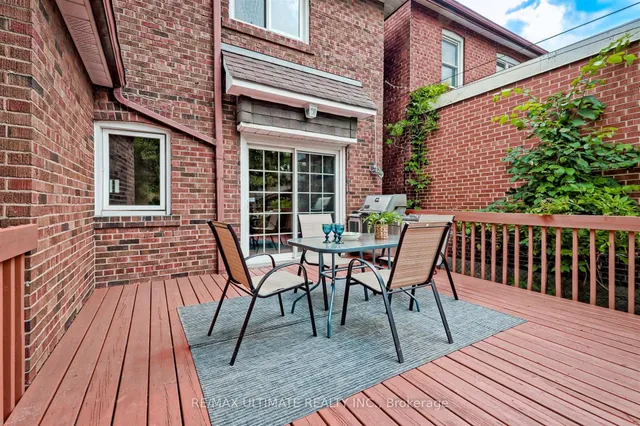 Additional image 26 of 20 Woburn Ave