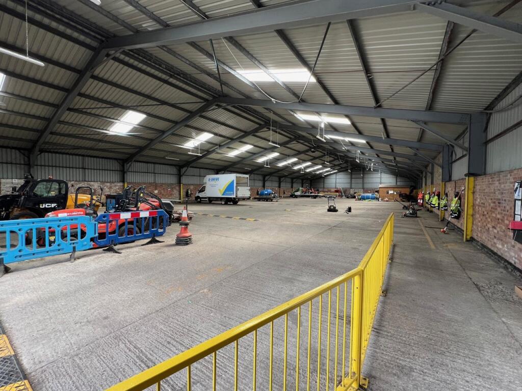 Additional image 13 of Unit 65, Coursers Farm, Coursers Road, Colney Heath, AL4 0PD