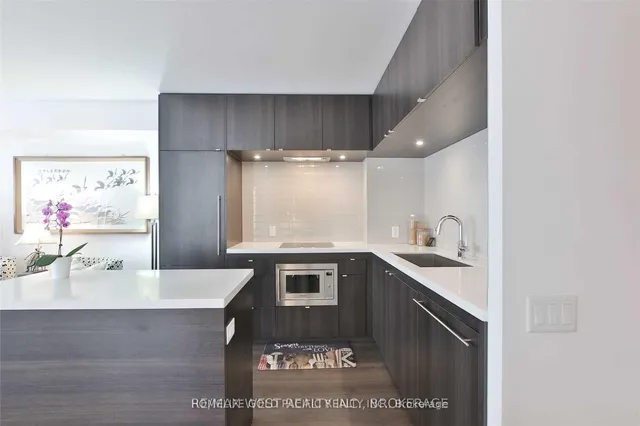 Additional image 9 of 155 Yorkville Ave Unit 2313