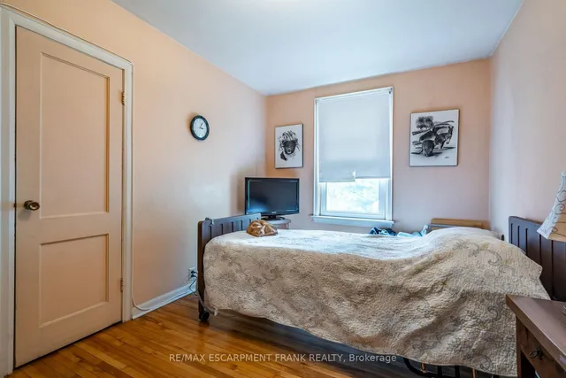 房产图片 12 - 209 东13街