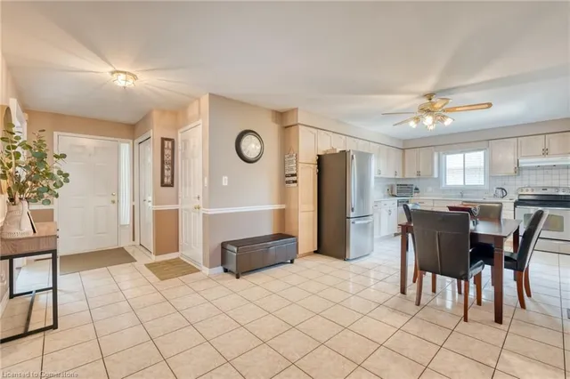 Additional image 12 of 13 Loneoak Cres