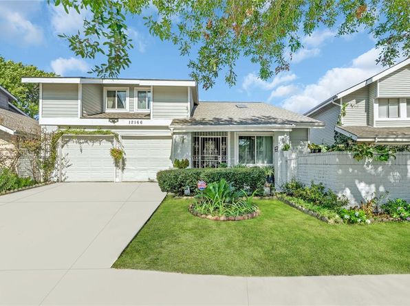 12166 Huntington Venture Dr, Houston, TX 77099