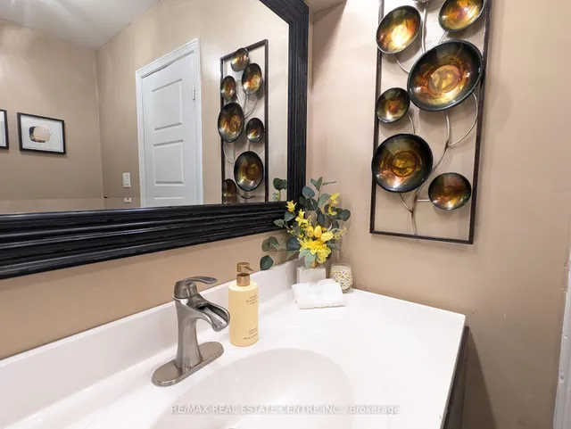 Additional image 48 of 1 Brydon Cres