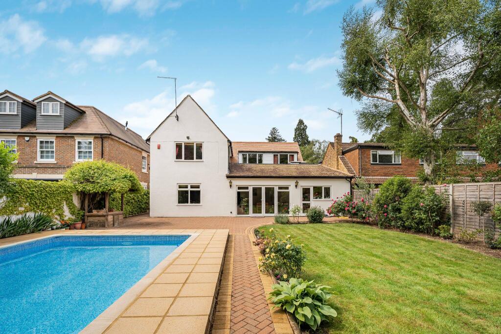 Additional image 18 of Pine Grove, Brookmans Park, AL9