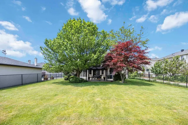 Additional image 34 of 27 Gaydon Ave