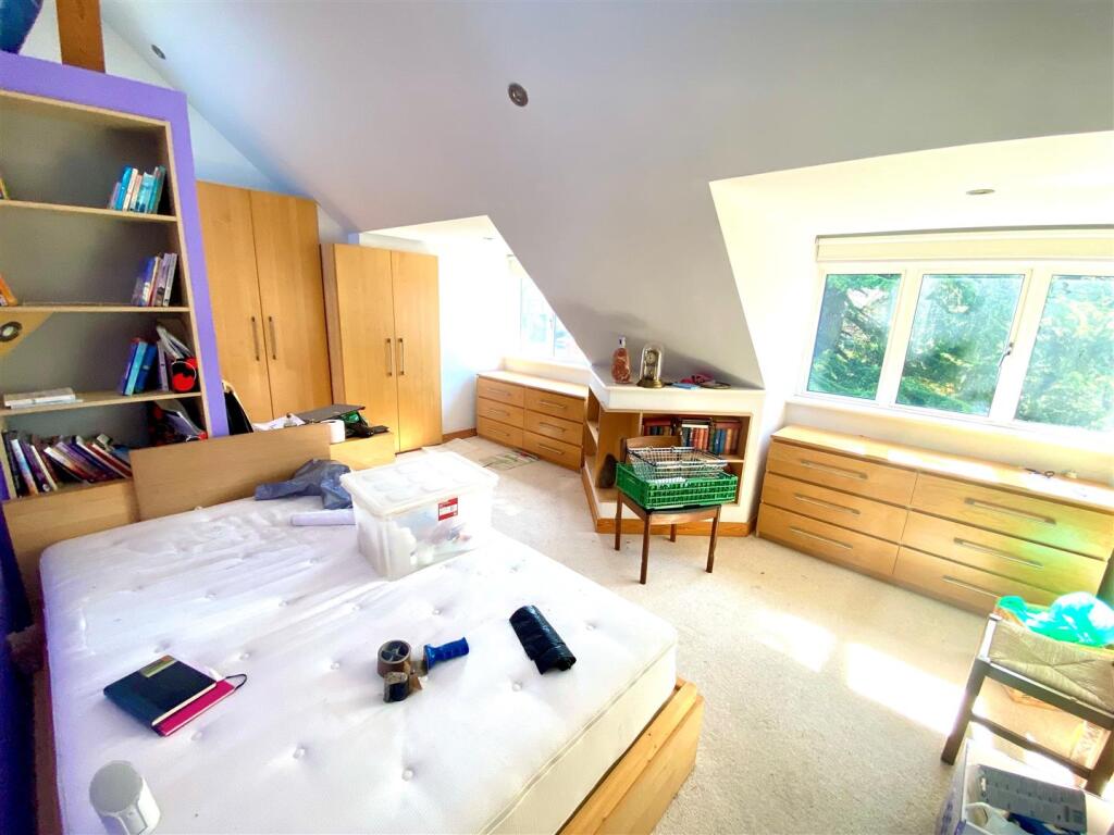 Additional image 8 of Dixons Hill Road, Welham Green