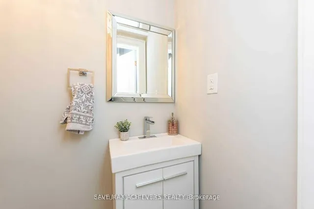 Additional image 30 of 12 Upwood Pl