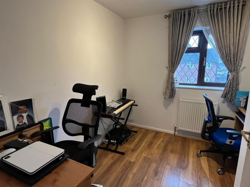 Additional image 10 of Green Croft, Hatfield