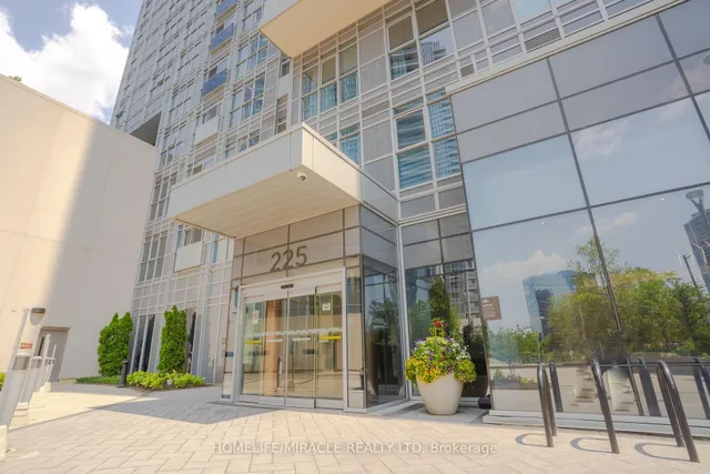 Additional image 36 of 225 Village Green Sq Unit 1708