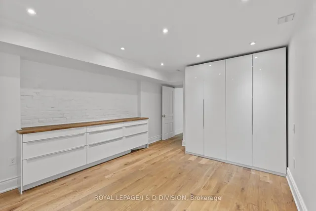 Additional image 43 of 381 St Clarens Ave