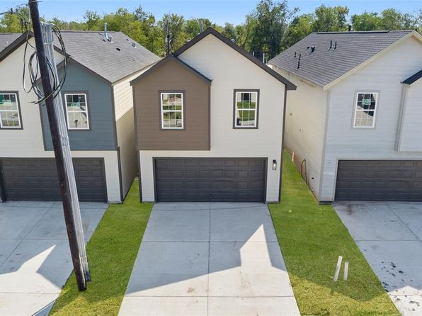 9928 Lanewell St, Houston, TX 77029