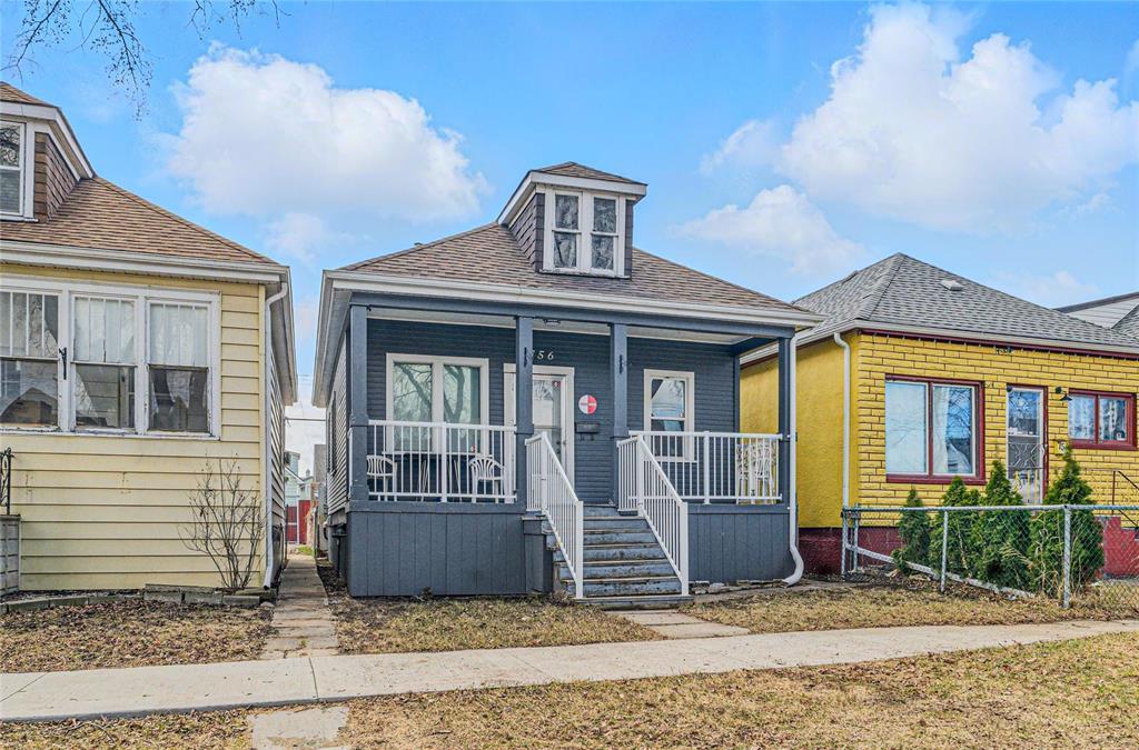 756 Boyd Avenue|Winnipeg, Manitoba R2W1R7