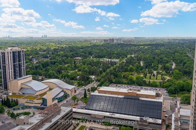 Additional image 8 of 8 Hillcrest Ave Unit PH 201