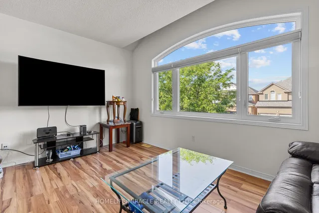 Additional image 30 of 44 Newark Way