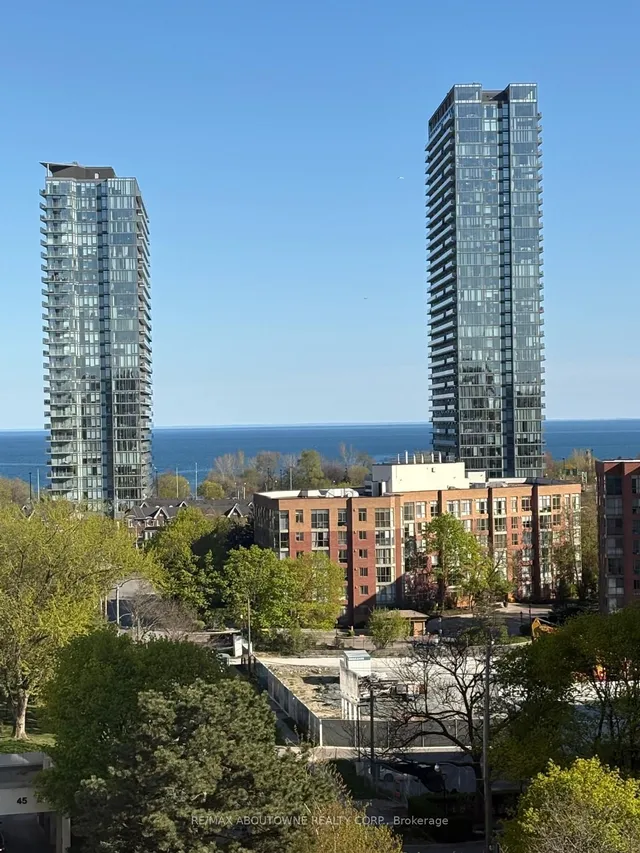 房产图片 33 - 多伦多南港街65号1002单元