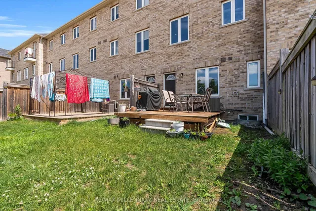 Additional image 45 of 14 Kayak Hts