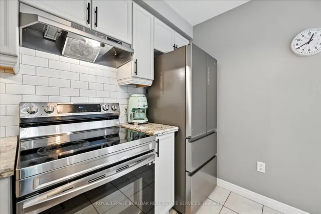 Additional image 10 of 1085 Harrogate Dr Unit 23