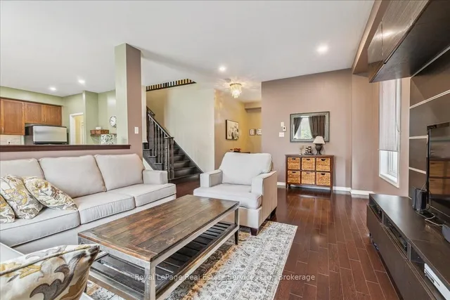 房产图片 12 - 64 Newport Cres