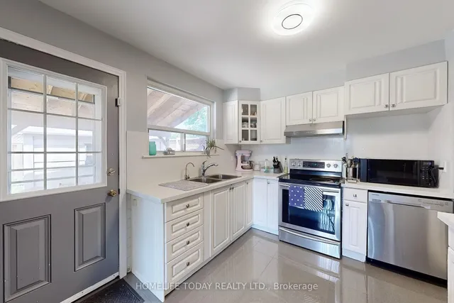 Additional image 17 of 4 Flamingo Cres