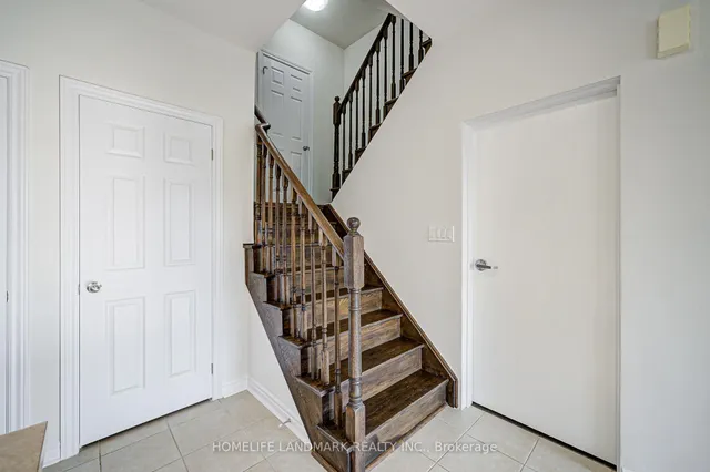 Additional image 18 of 9 Eaton Park Lane Unit 8