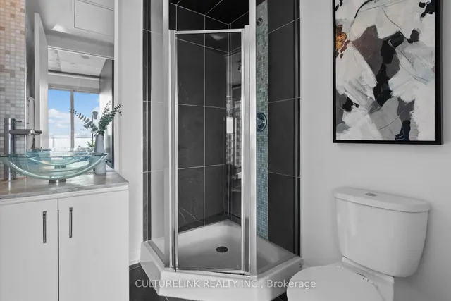 Additional image 8 of 375 King St Unit 1901