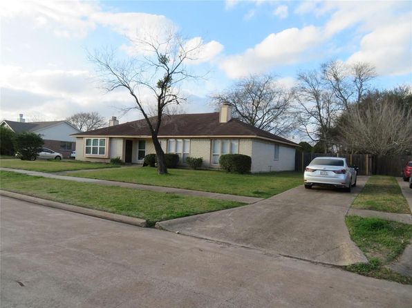 16310 Meadowbrook Farm Rd, Houston, TX 77082