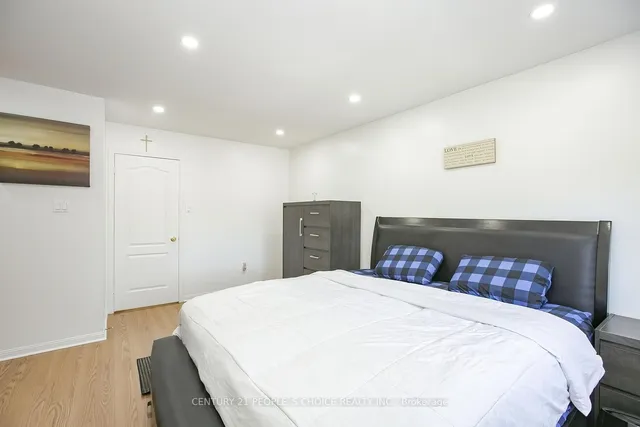 Additional image 30 of 47 Garibaldi Dr