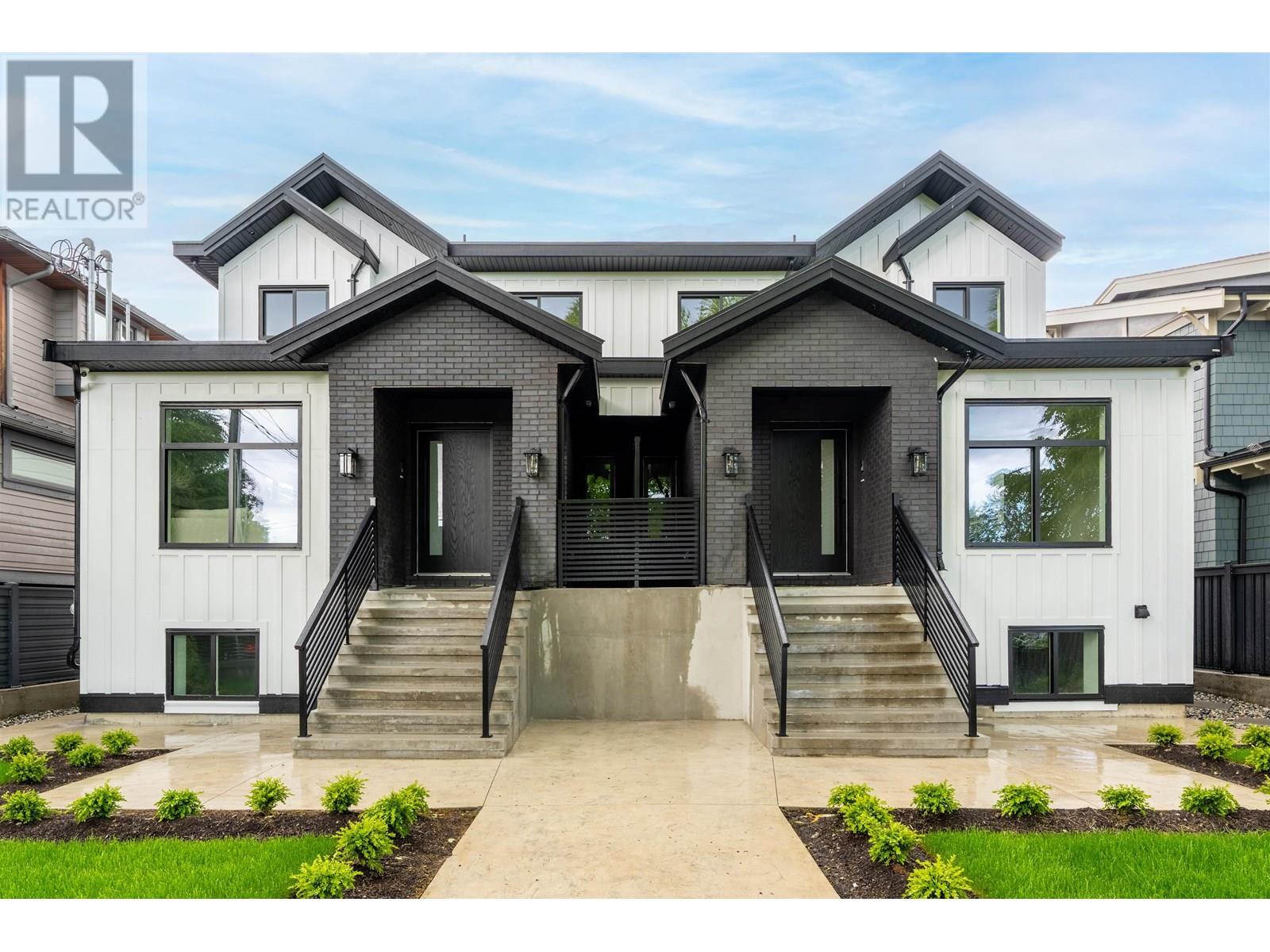 4919 VENABLES STREET|Burnaby, British Columbia V5B1X8