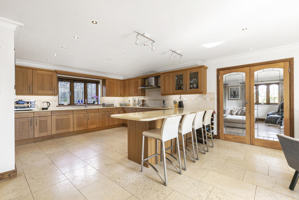 Additional image 3 of Danesbury Park Road, Welwyn, Hertfordshire, AL6