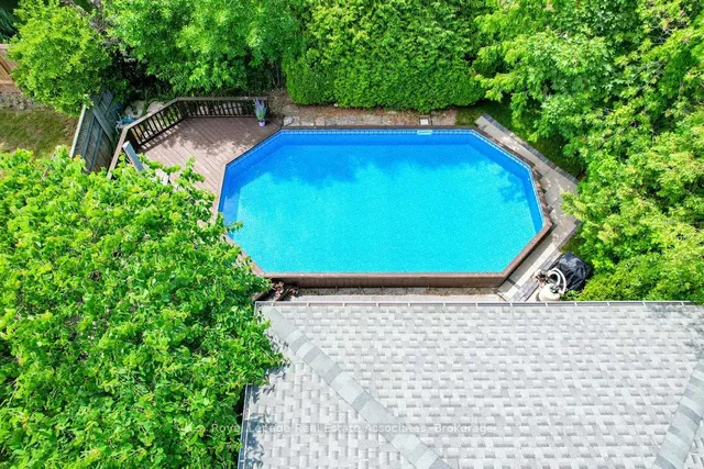 房产图片 46 - 3143 Michael Cres