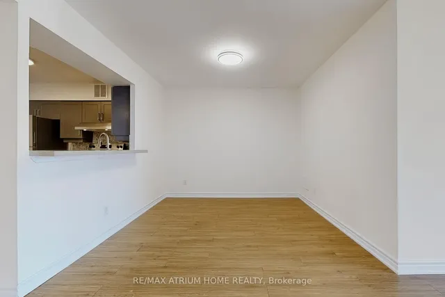 Additional image 8 of 175 Bamburgh Circ Unit #1411