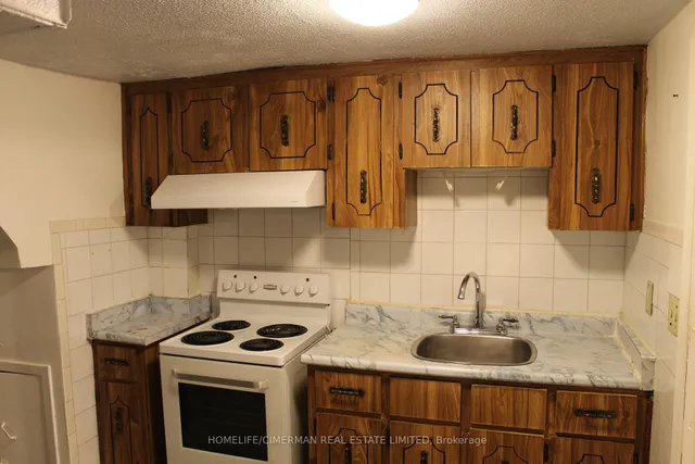 Additional image 12 of 650 Brock Ave