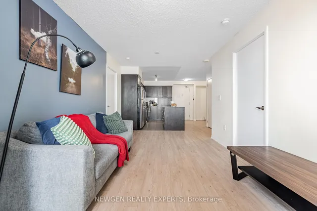 Additional image 8 of 800 Lawrence Ave Unit 704