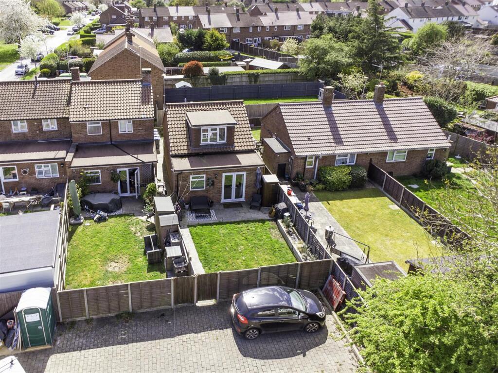 Additional image 18 of Somers Square, Welham Green