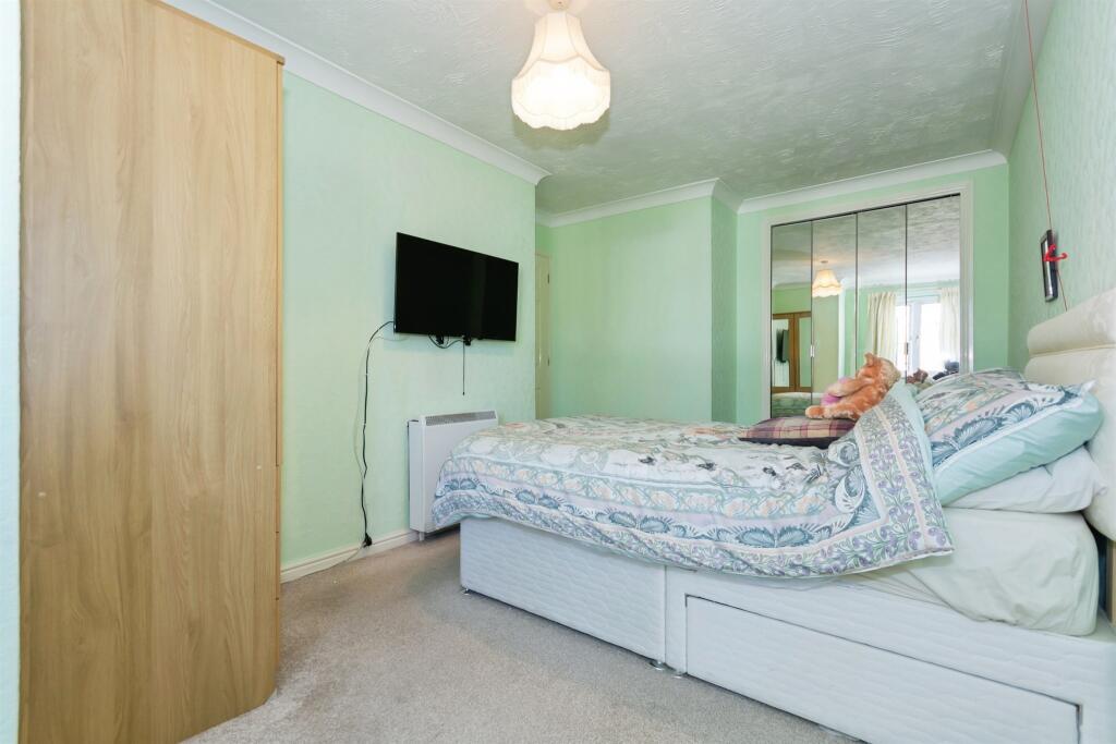 Additional image 8 of Stratford Road, Hall Green, Birmingham