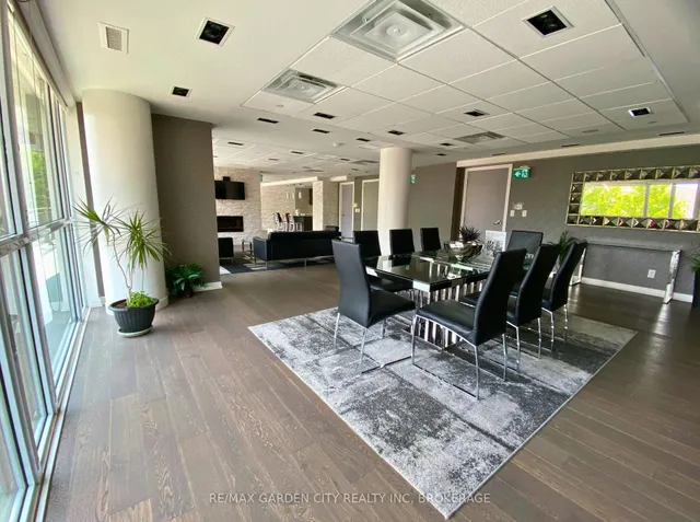 Additional image 21 of 5101 Dundas St Unit 1402