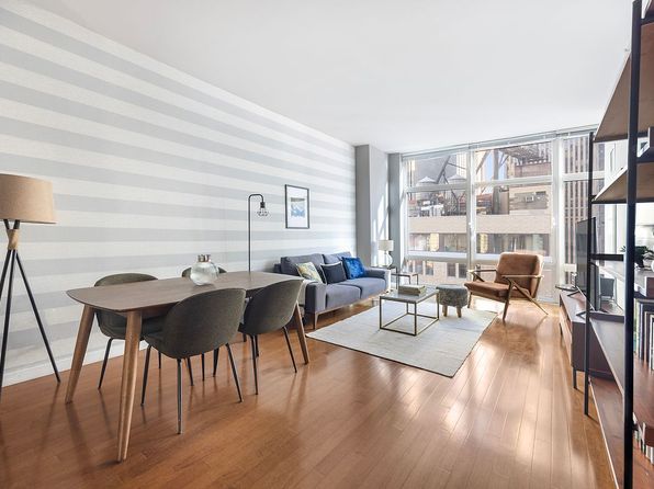 1600 Broadway, New York, NY 