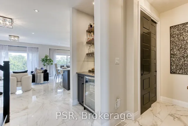 Additional image 5 of 545 Doonwoods Cres