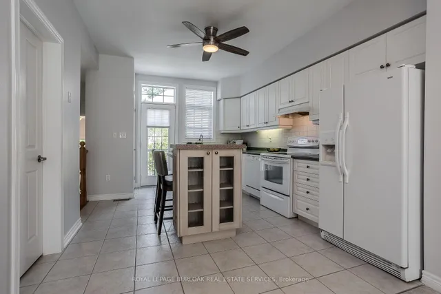 Additional image 6 of 4165 Upper Middle Rd Unit 31