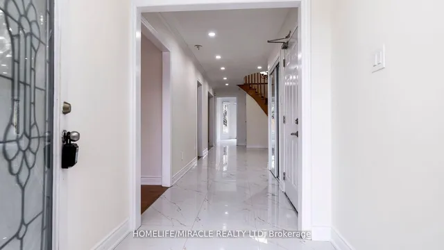 Additional image 3 of 74 Kingknoll Dr