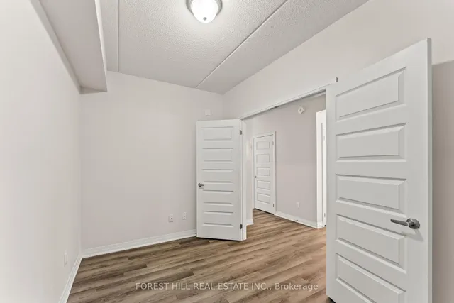 Additional image 17 of 610 Farmstead Dr Unit 201