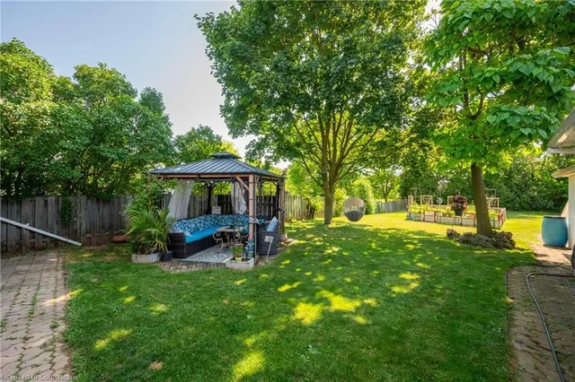 Additional image 39 of 70 Worsley Rd