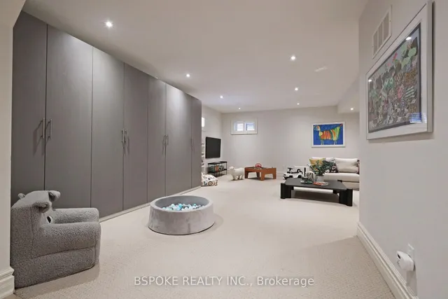 Additional image 11 of 324 Woodmount Ave