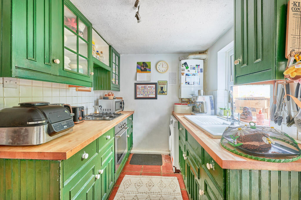 Additional image 7 of The Hill, Wheathampstead, St. Albans, Hertfordshire, AL4