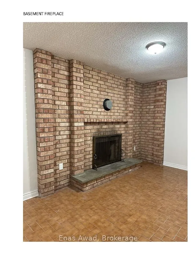 Additional image 36 of 25 Mulholland Ave