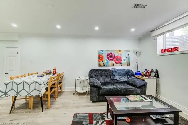 Additional image 40 of 59 Highgate Rd