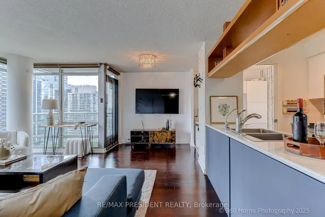 Additional image 23 of 81 Navy Wharf Crt Unit 3608