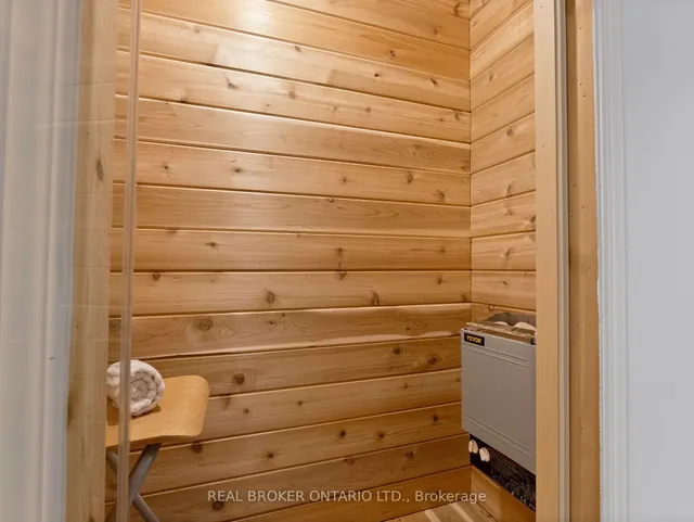 Additional image 42 of 1106 Davis Lane