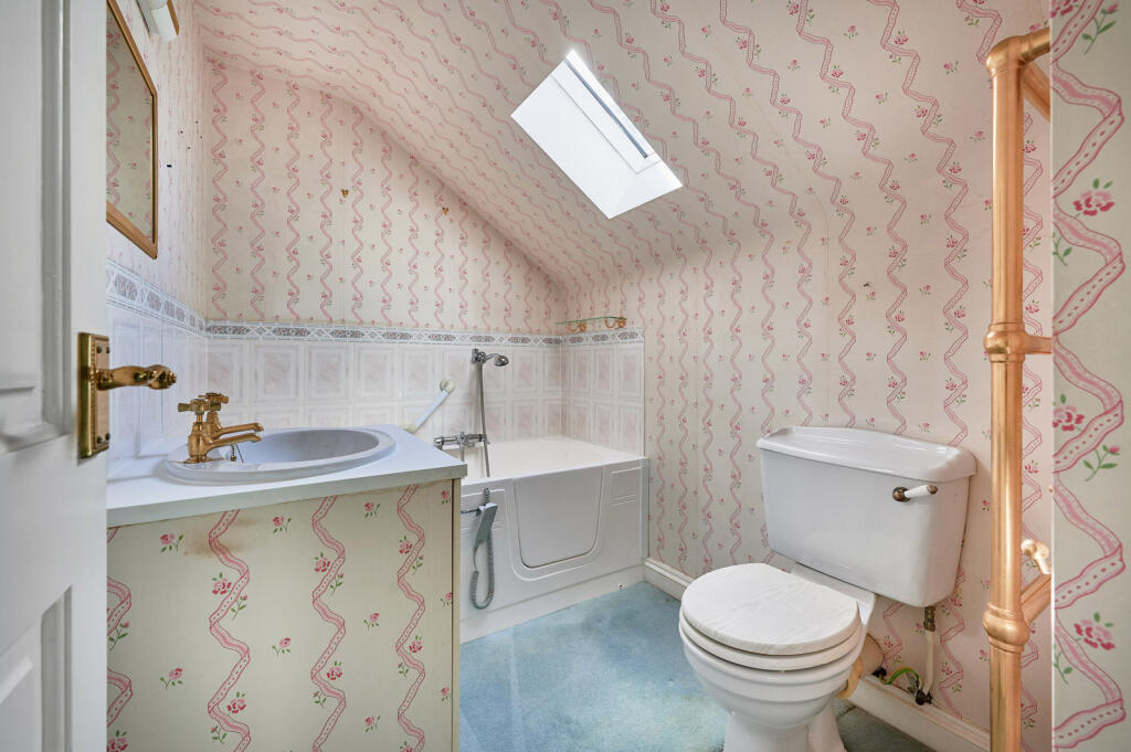 Additional image 14 of East Lane, Wheathampstead, St. Albans, Hertfordshire, AL4